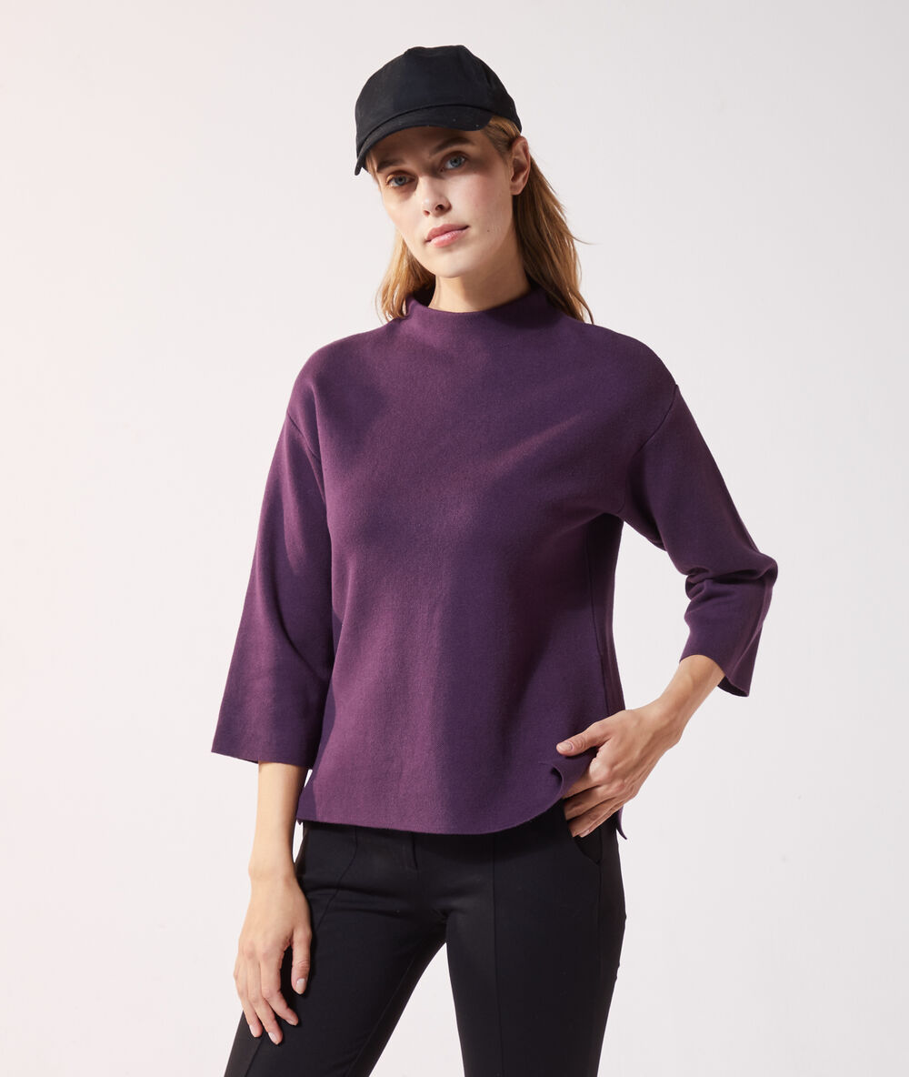 Pull col montant violine.
