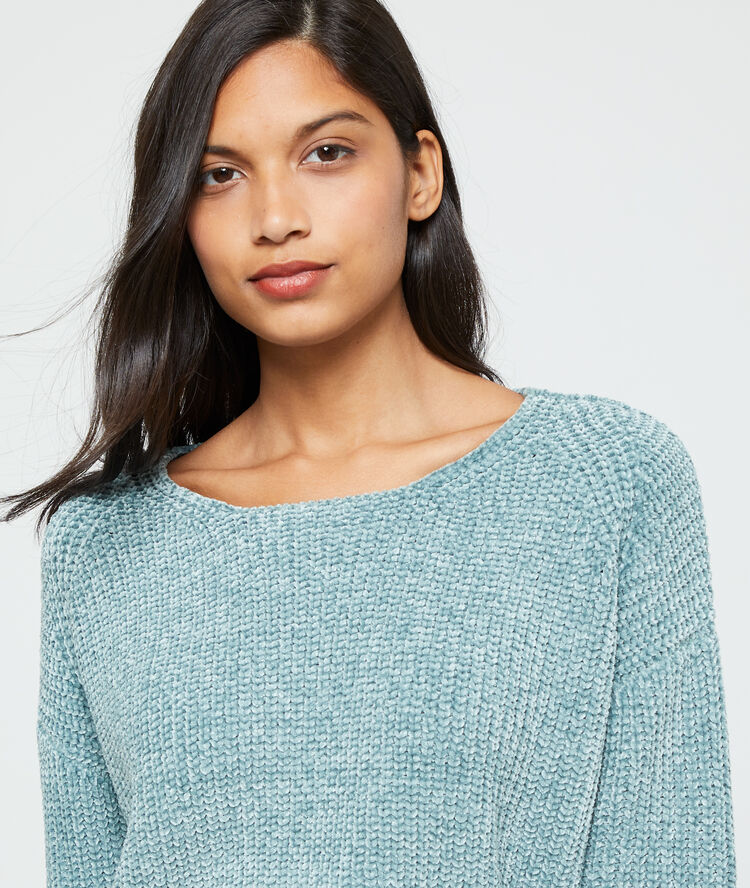 Pull en maille chenille sauge.