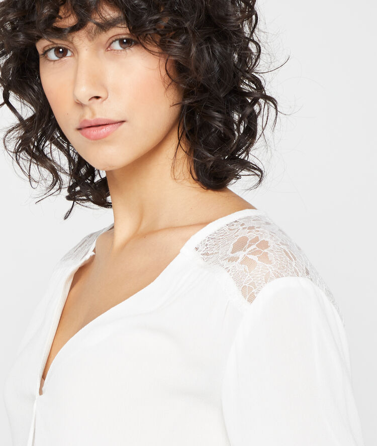 Blouse dos guipure ecru.