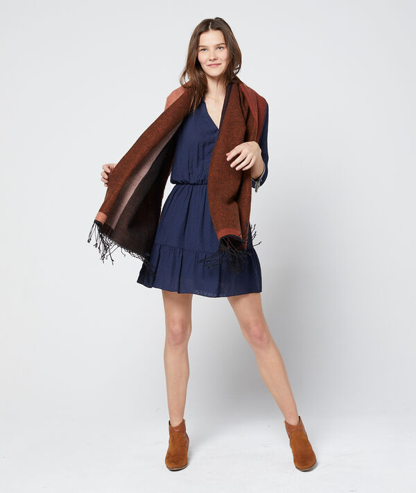 Plaid multicolore vieux rose.