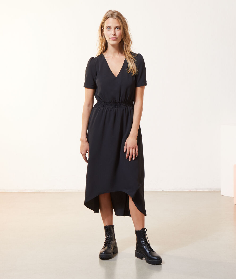 Robe longue manches courtes noir.