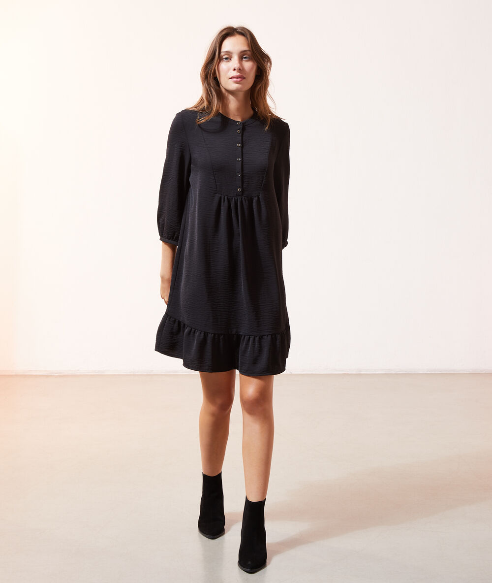 Robe chemise volantée noir.