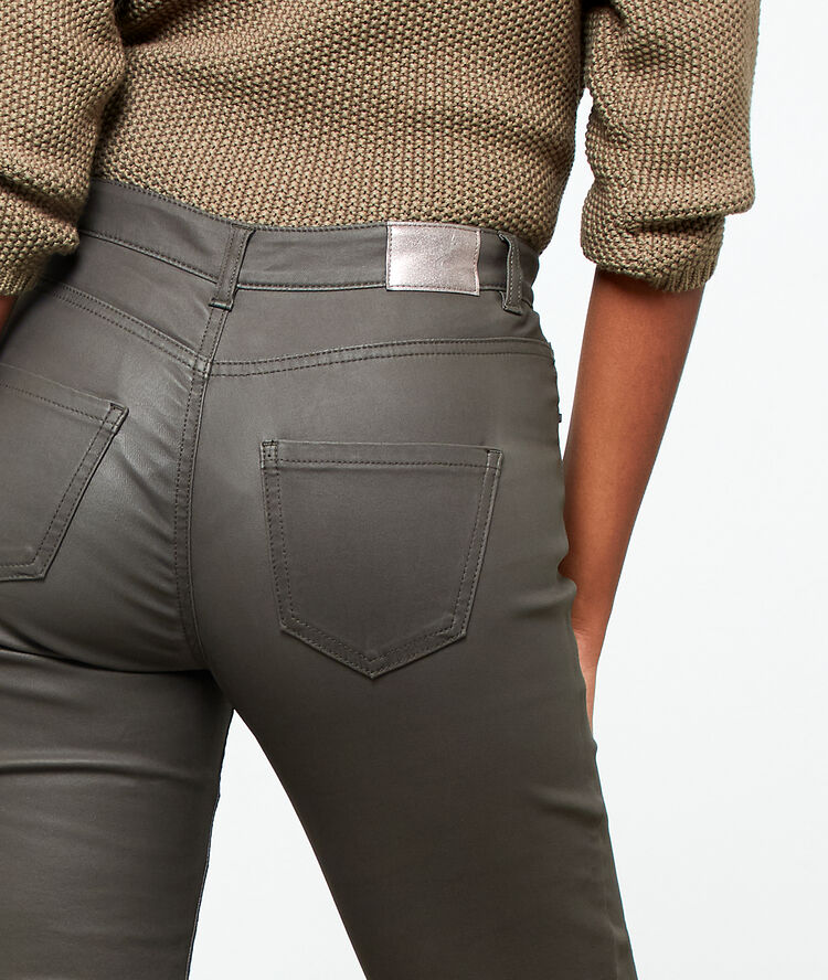 Jean slim enduit bronze.