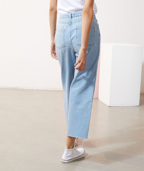 Jean large Jean large