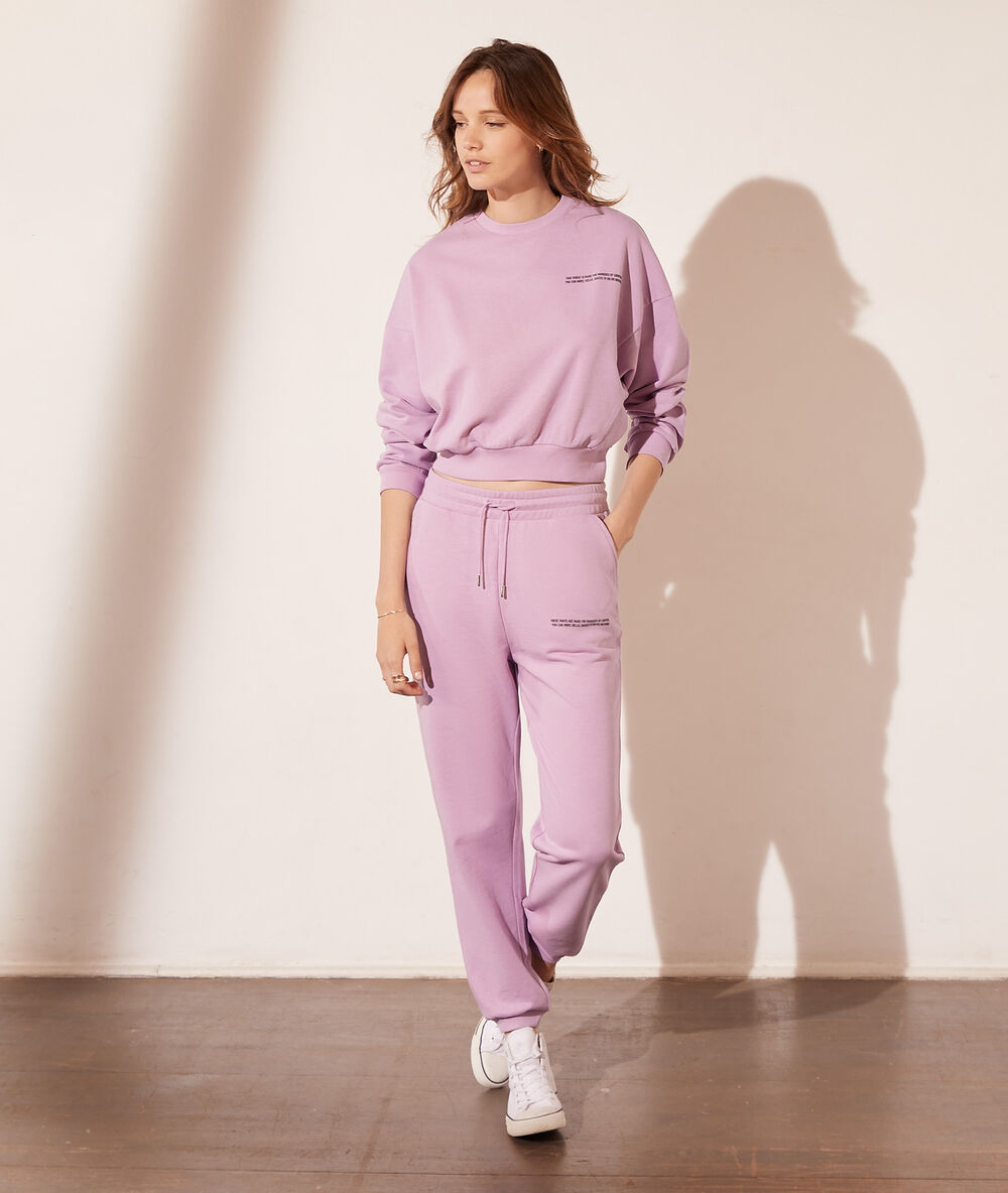 Sweat lilas.