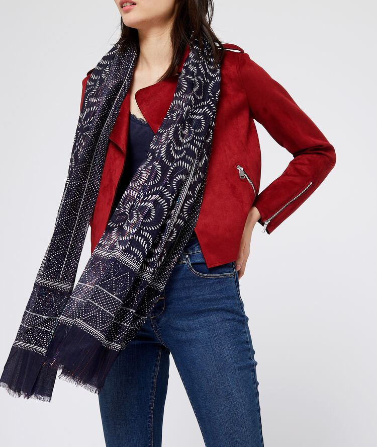 Foulard imprimé à fils métallisés marine.