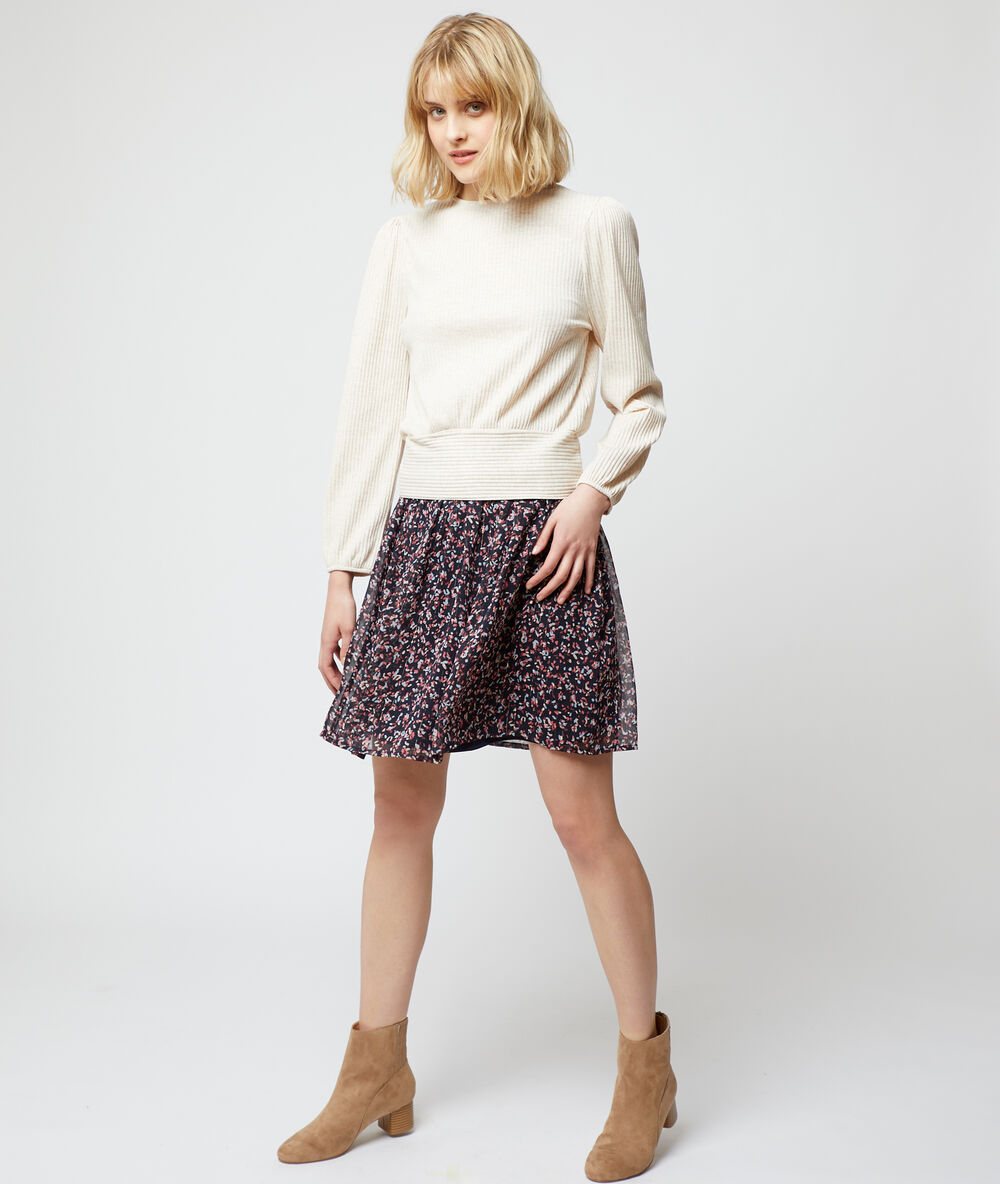Sweat shirt côtelé beige rose.