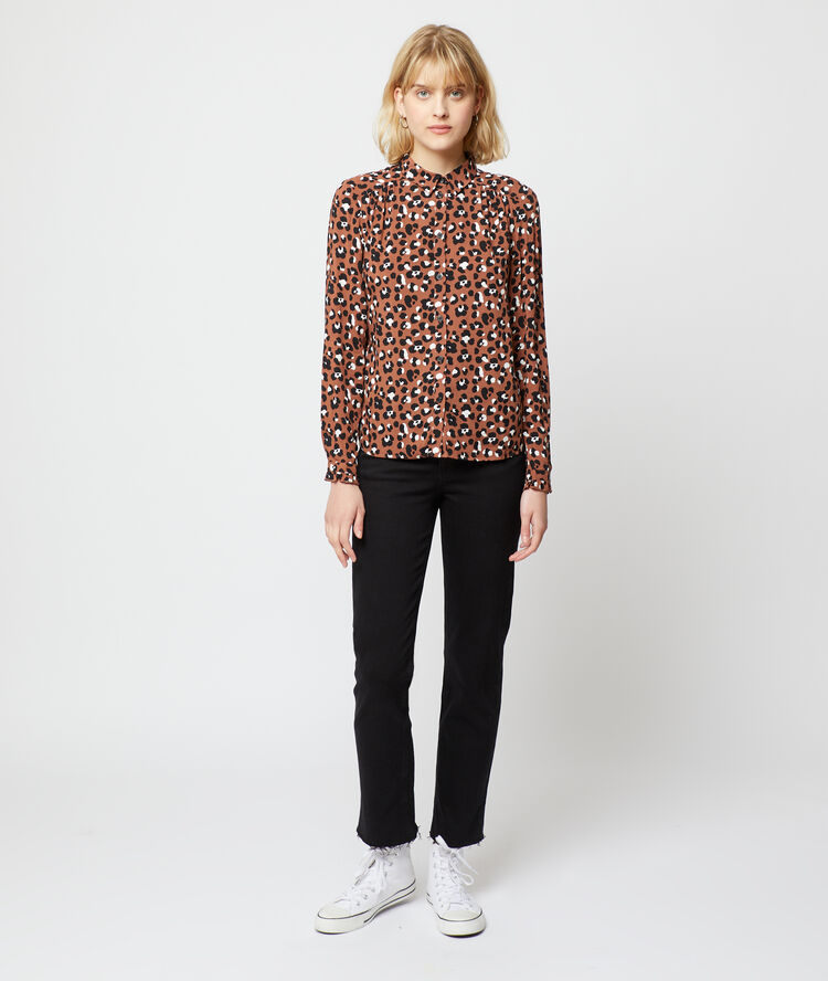 Chemise imprimé léopard terre.