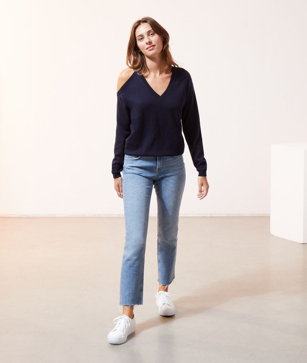 Pull col v asymétrique marine.