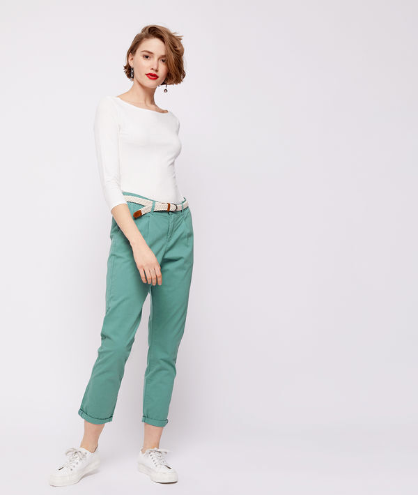 Pantalon court ceinturé en coton bio Pantalon court ceinturé en coton bio
