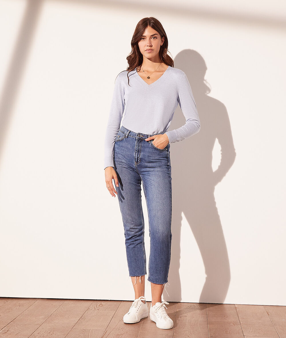 Pull en maille fine éco-responsable ciel.