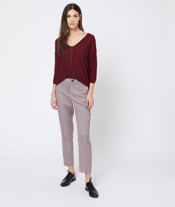 Pull dos décolleté dentelle grenat.
