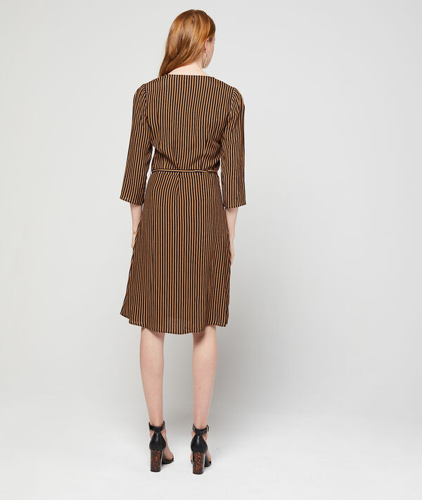 Robe boutonnée à rayures Robe boutonnée à rayures
