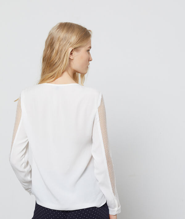 Blouse ajourée à dentelle guipure Blouse ajourée à dentelle guipure