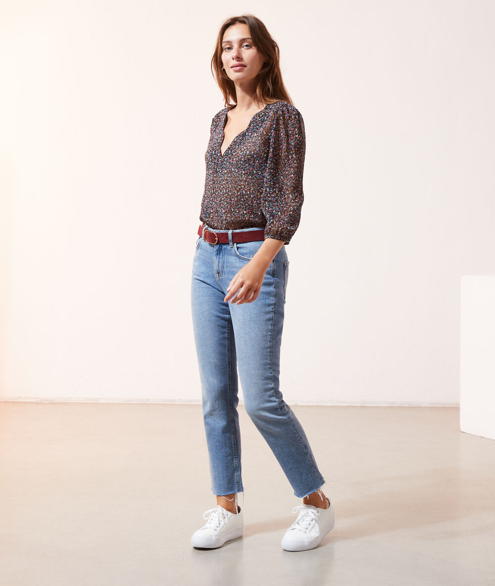 Blouse imprimé fleuri noir.