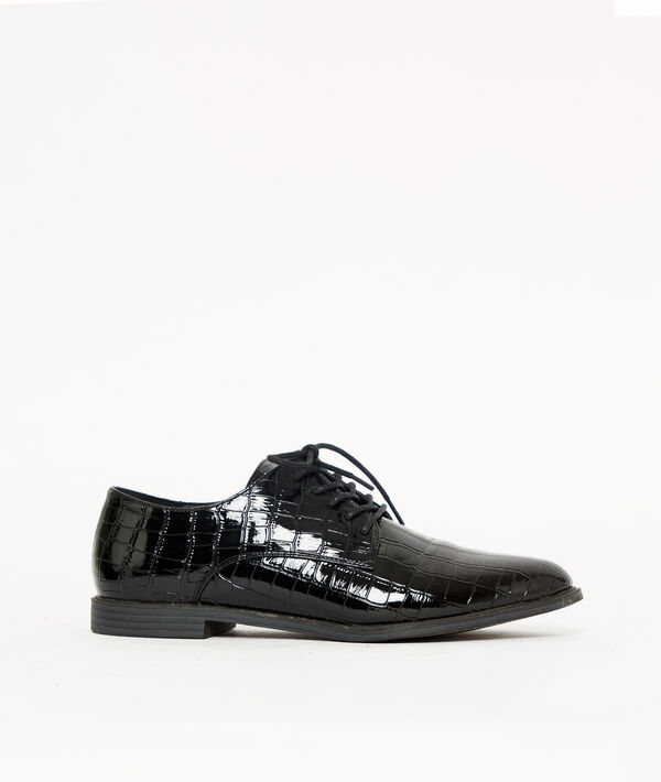 Derbies vernis effet croco Derbies vernis effet croco