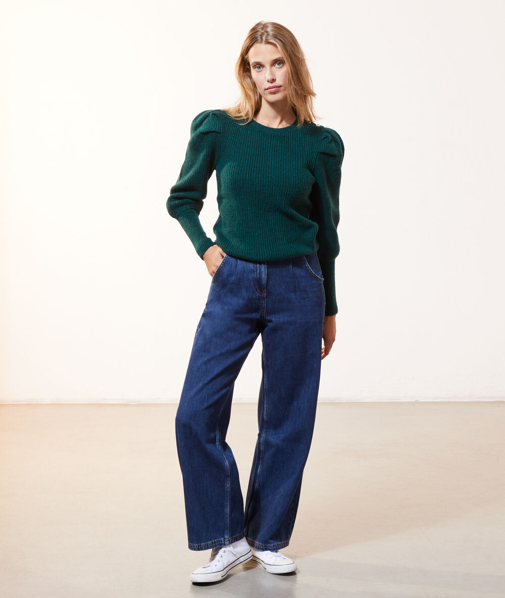Jean large brut bleu.