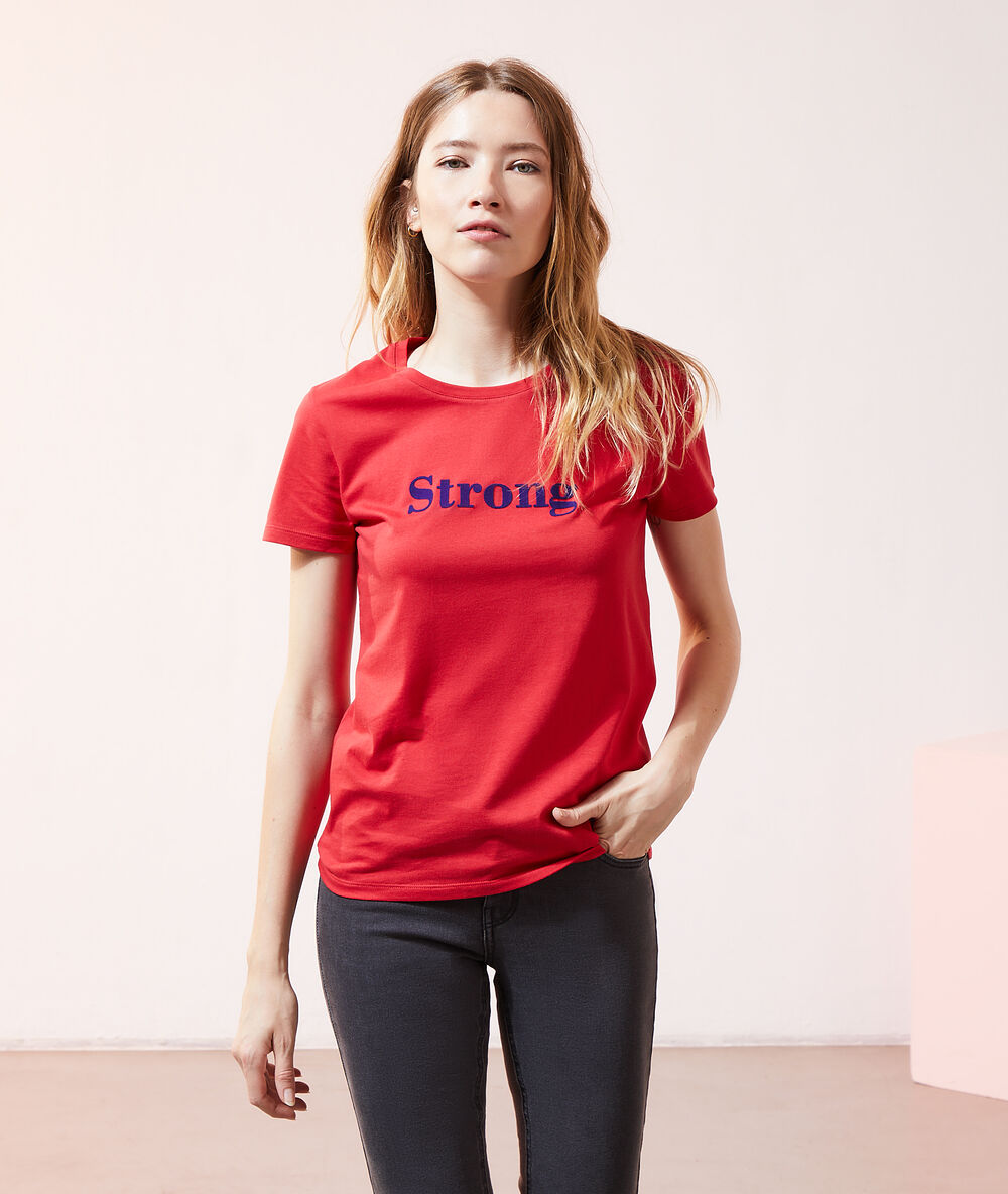 T-shirt "strong" rouge.
