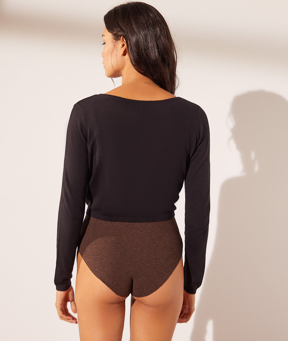 Cardigan à nouer en maille fine noir.