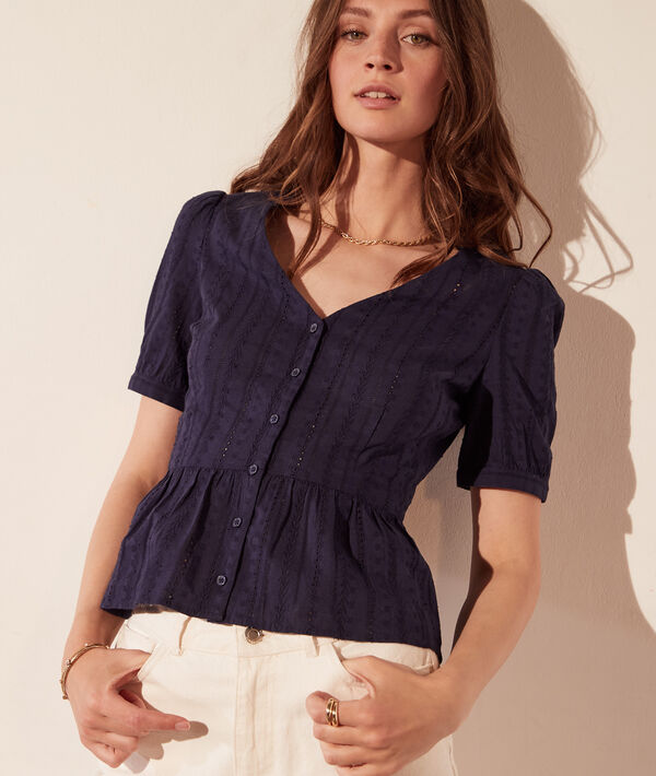 Chemise manches courtes détails en dentelle Chemise manches courtes détails en dentelle