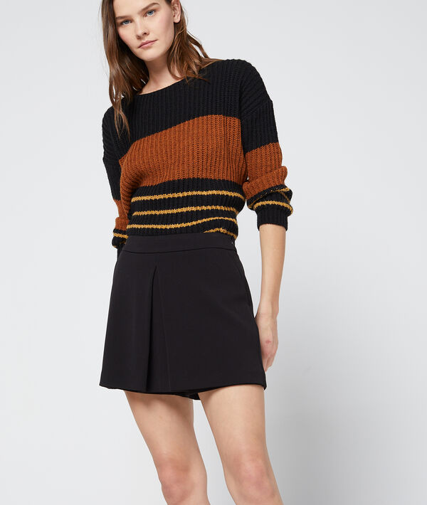 Short uni Short uni