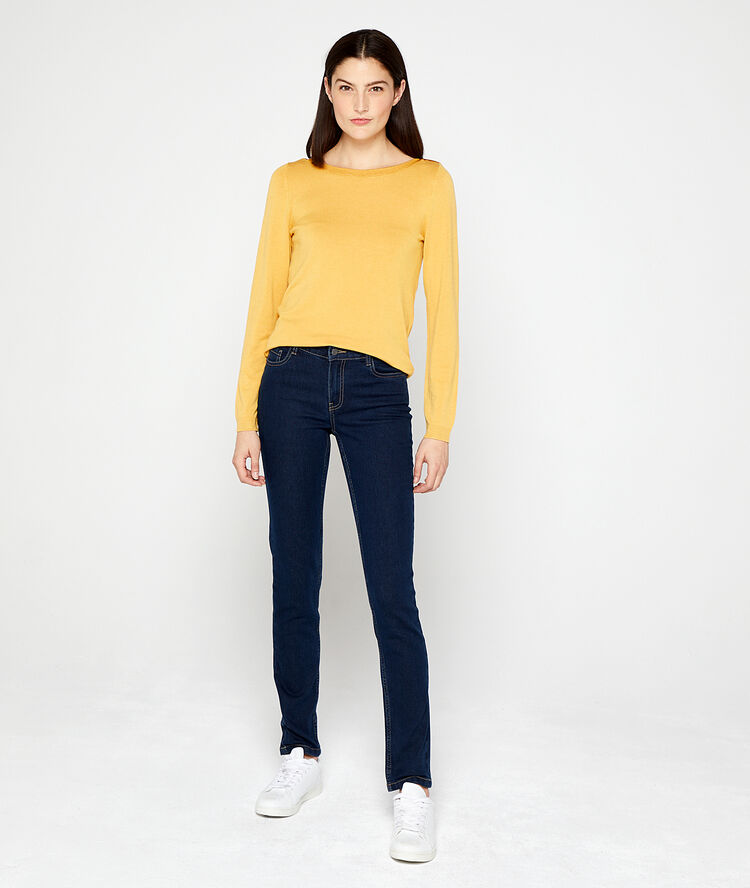 Pull col bateau en maille fine curry.