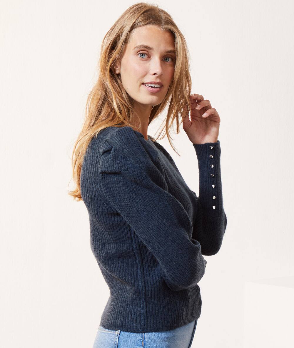 Pull en maille manches bouffantes bleu marine.