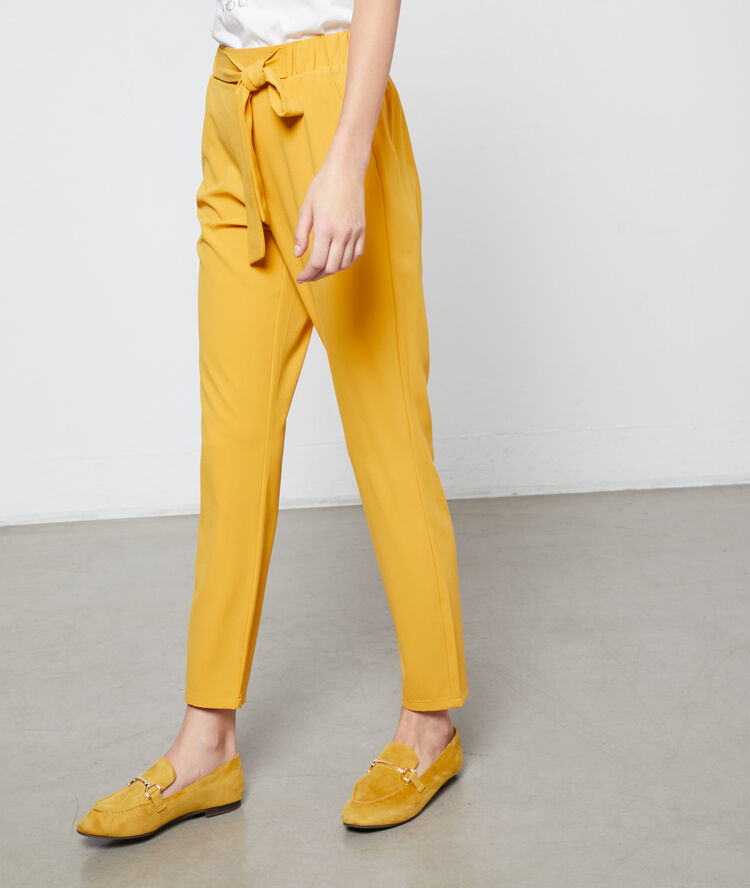 Pantalon carotte à nouer curry.