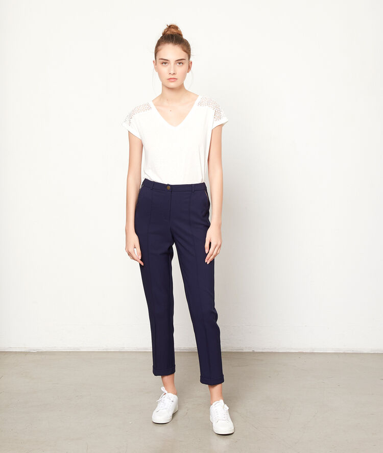 Pantalon carotte marine.