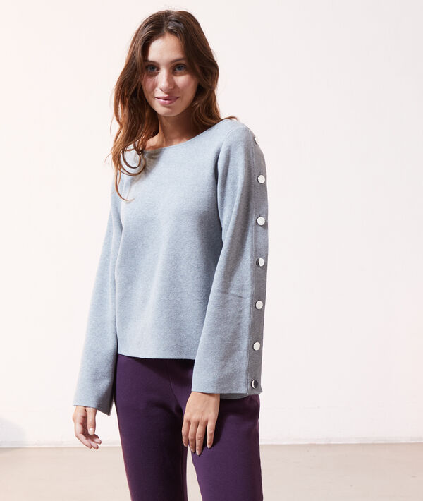 Pull à détails boutons Pull à détails boutons