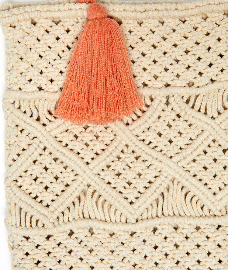 Sac cabas en macramé ecru.