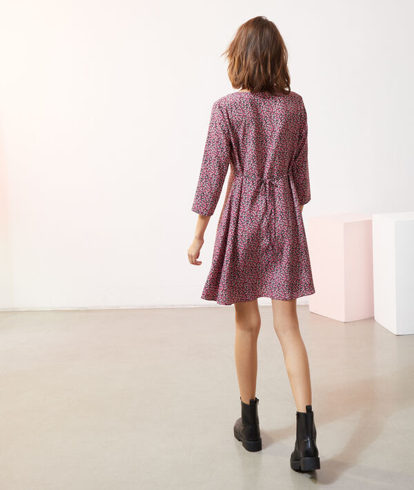 Robe fluide, lien dans le dos Robe fluide, lien dans le dos