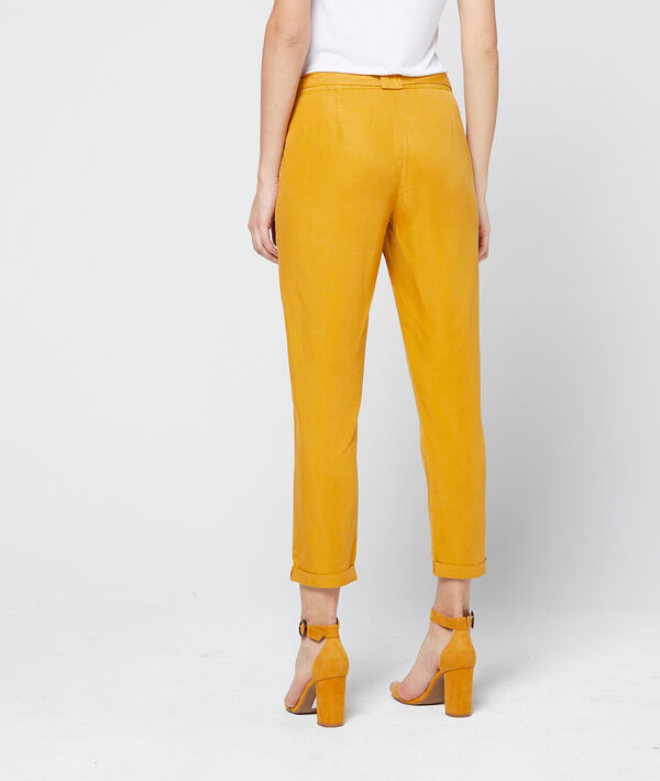 Pantalon carotte ceinturé en tencel® Pantalon carotte ceinturé en tencel®