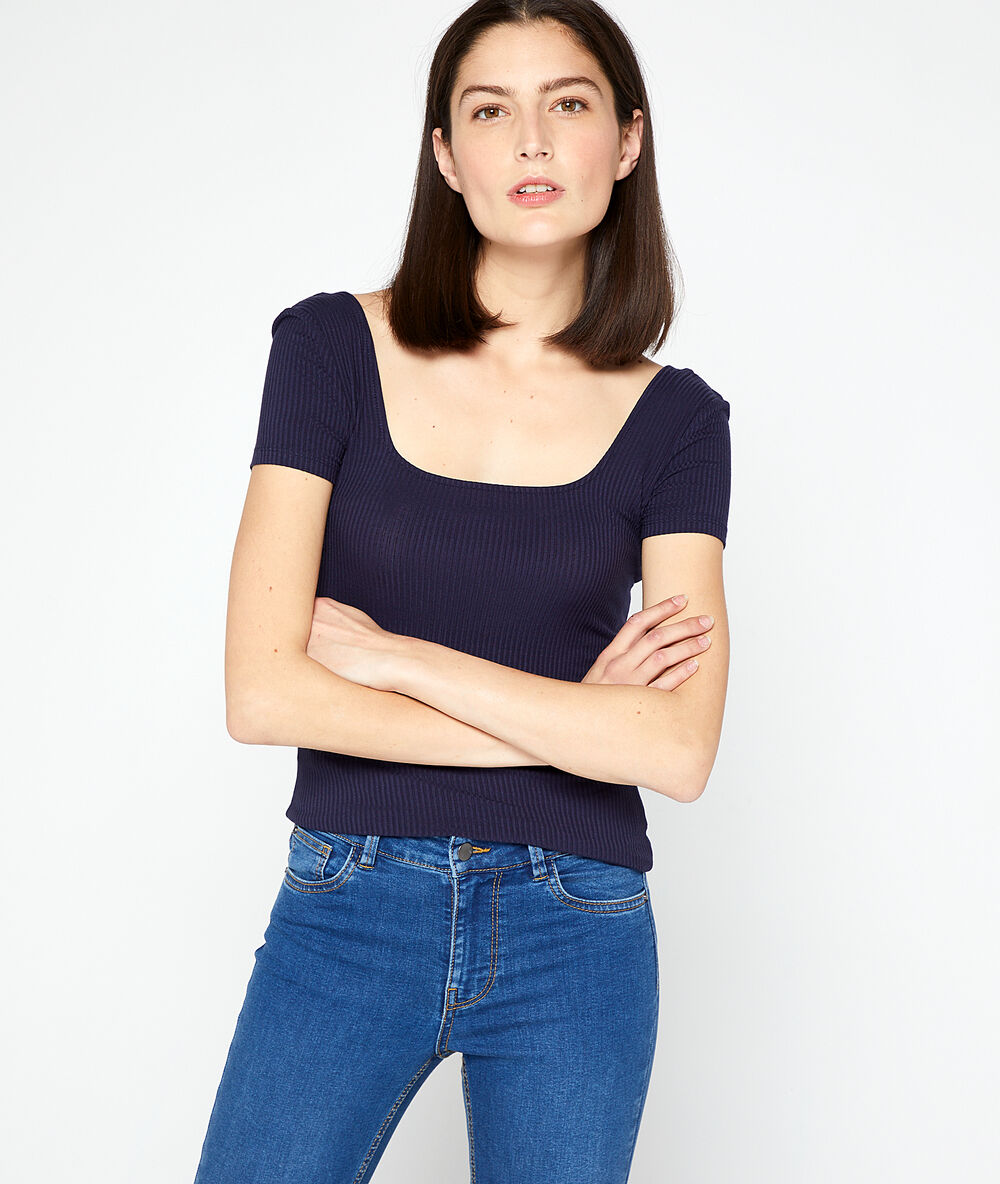 Top côtelé dos décolleté marine.