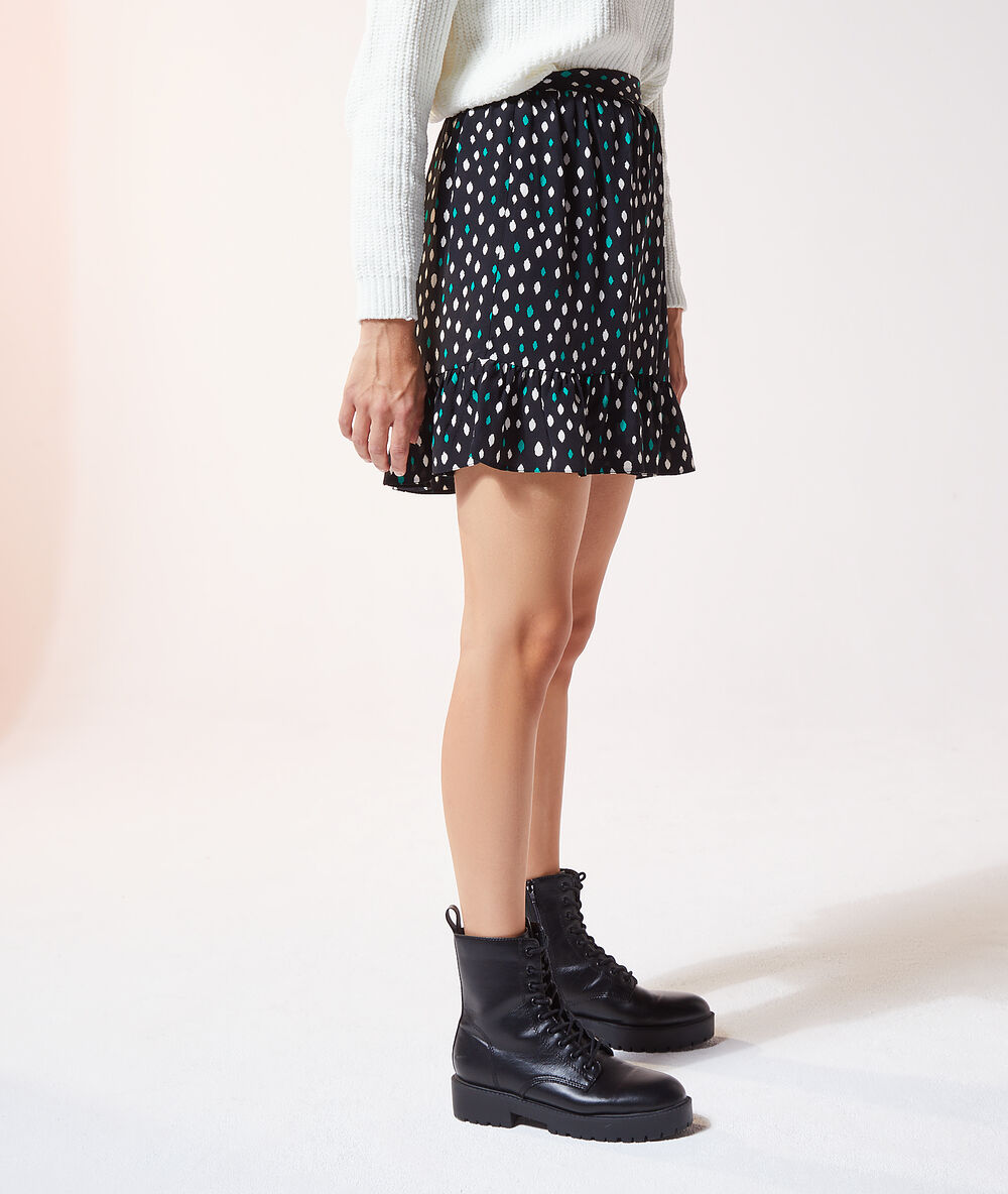Jupe patineuse noir.
