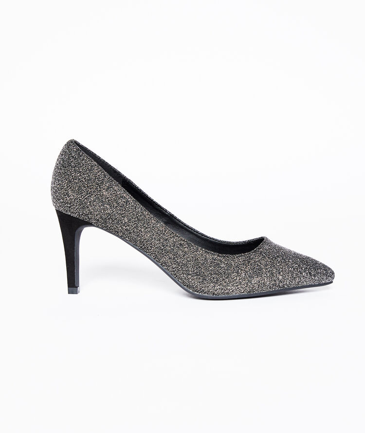 Escarpins à paillettes argent.