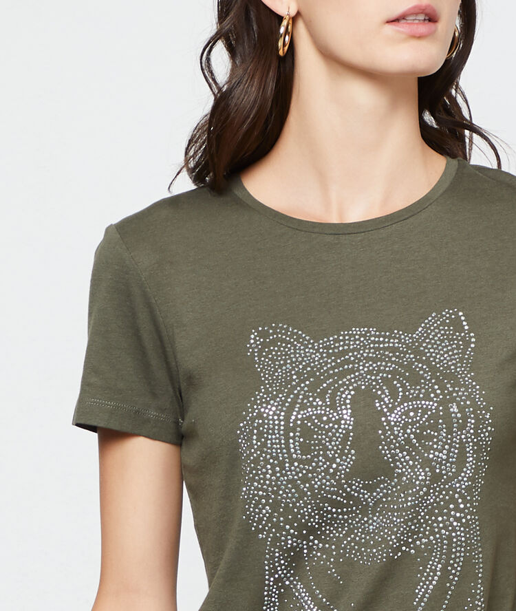 T-shirt sérigraphie kaki.