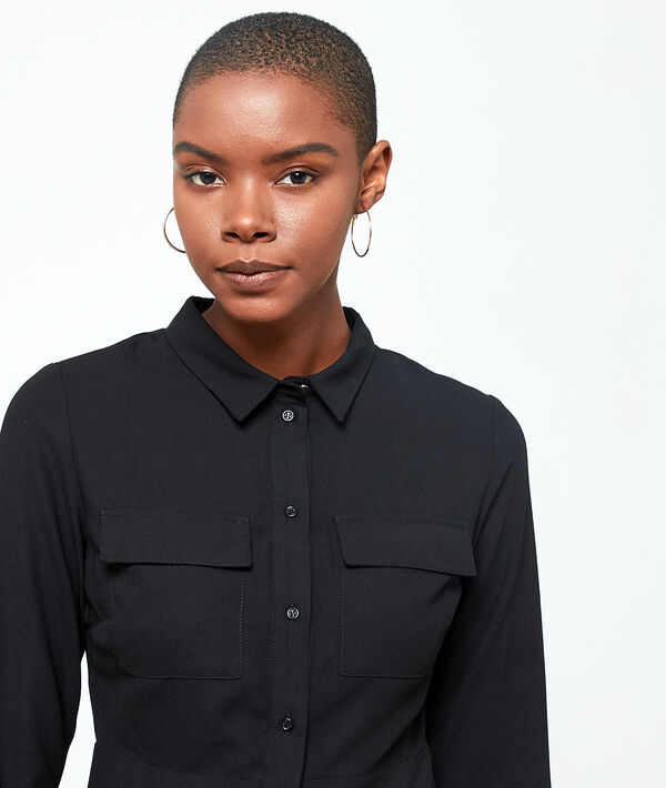 Robe chemise noir.