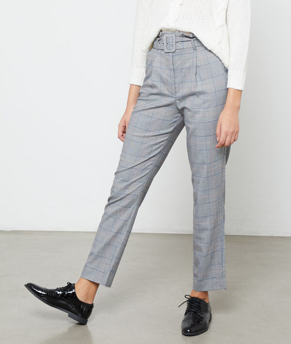 Pantalon carotte avec ceinture Pantalon carotte avec ceinture