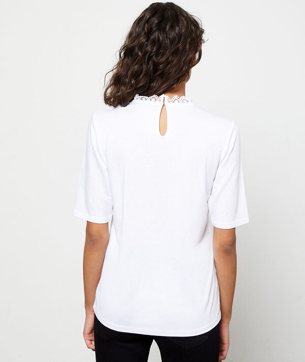 T-shirt décolleté dentelle T-shirt décolleté dentelle