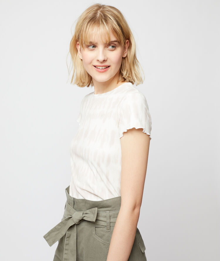 T-shirt côtelé beige rose.