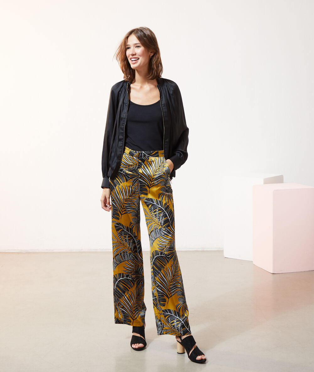 Pantalon satiné imprimé feuillage olive.