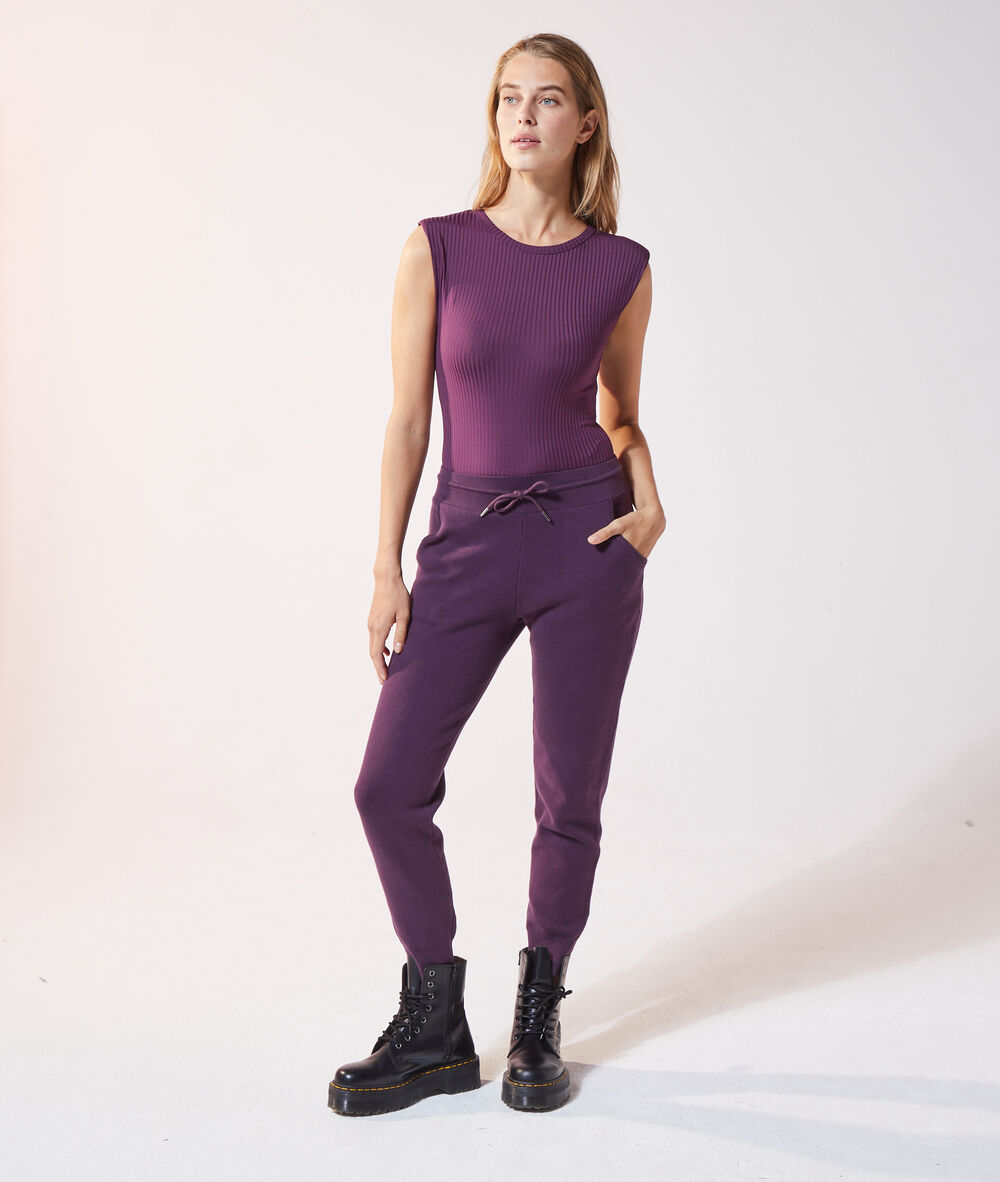 Body côtelé avec épaulettes prune.