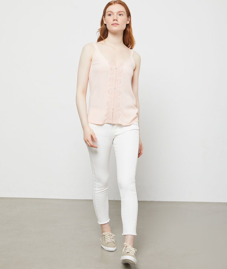 Top boutonné à guipure blush.