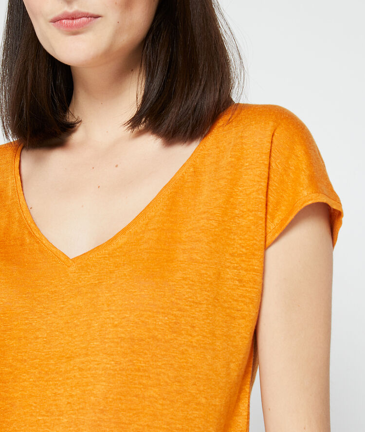 T-shirt col v safran.