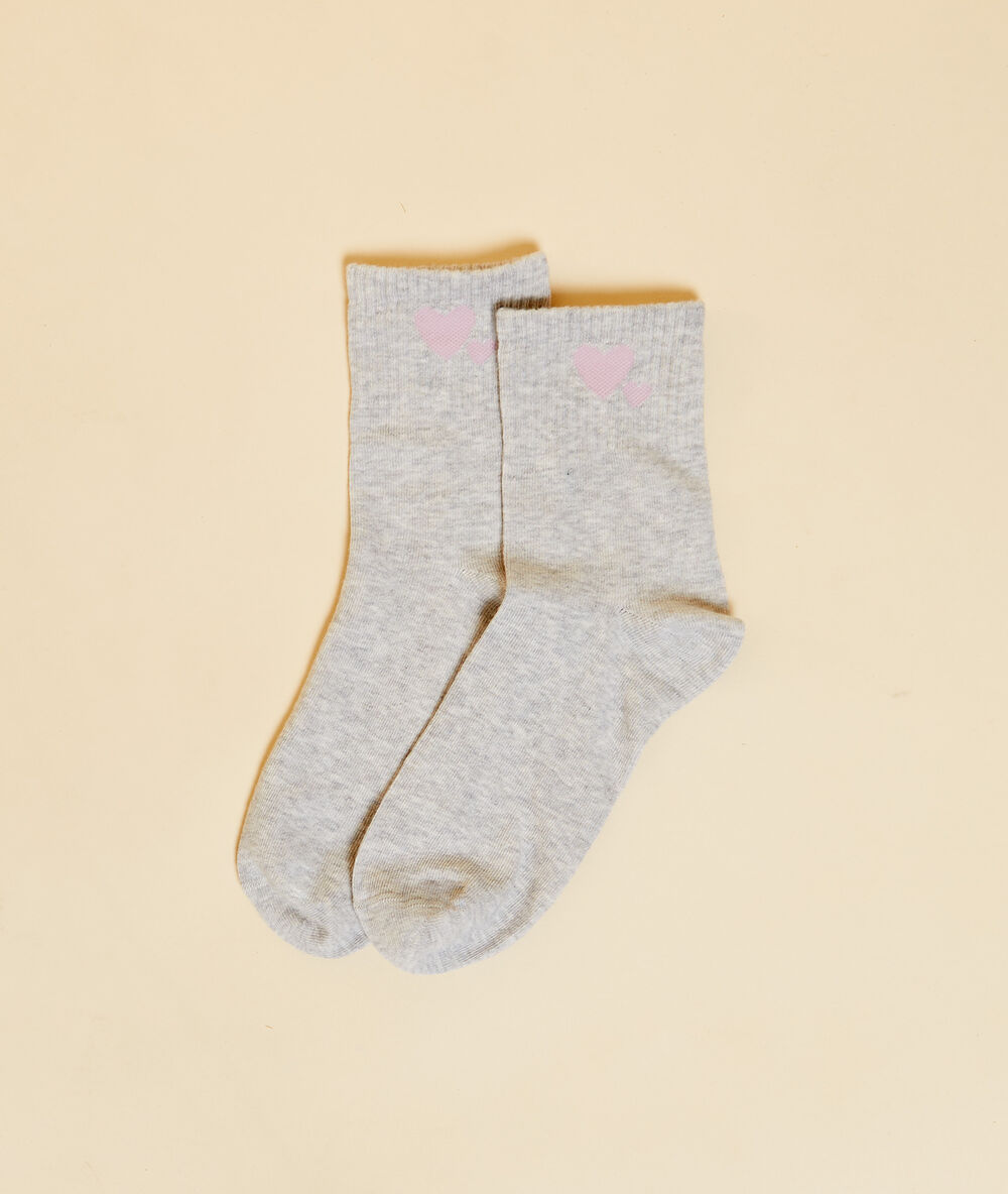 Chaussettes cœurs gris chine.