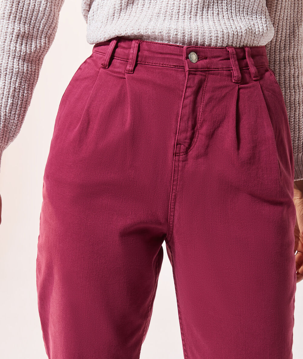 Pantalon carotte framboise.