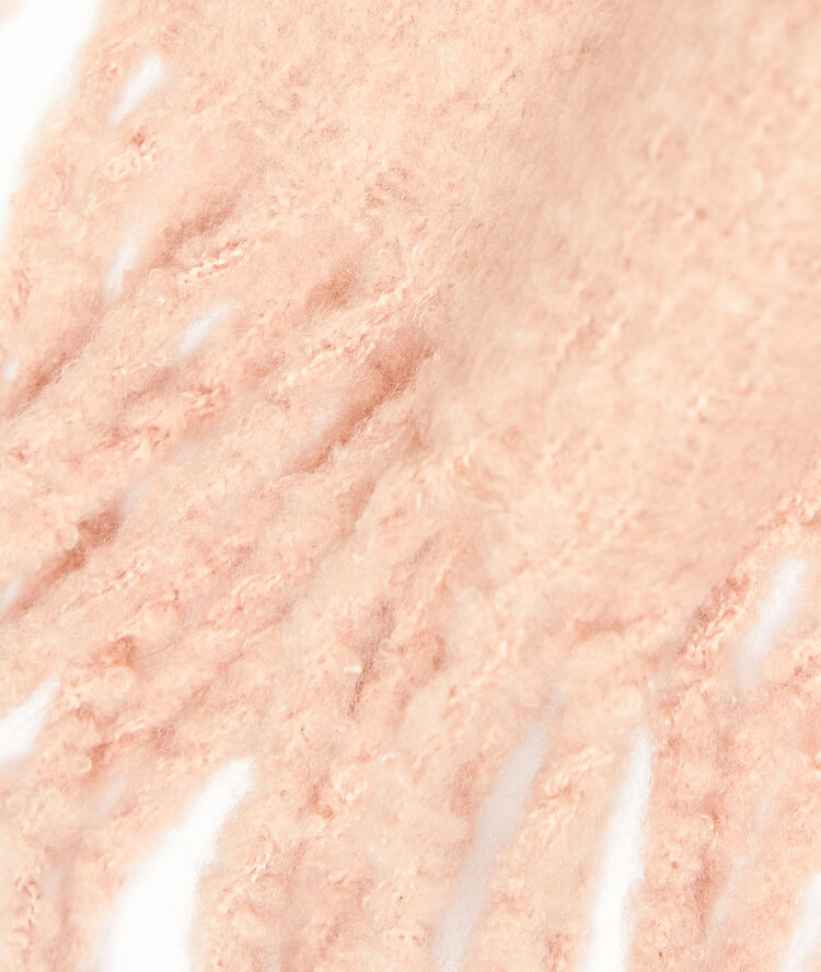 Écharpe à franges vieux rose.