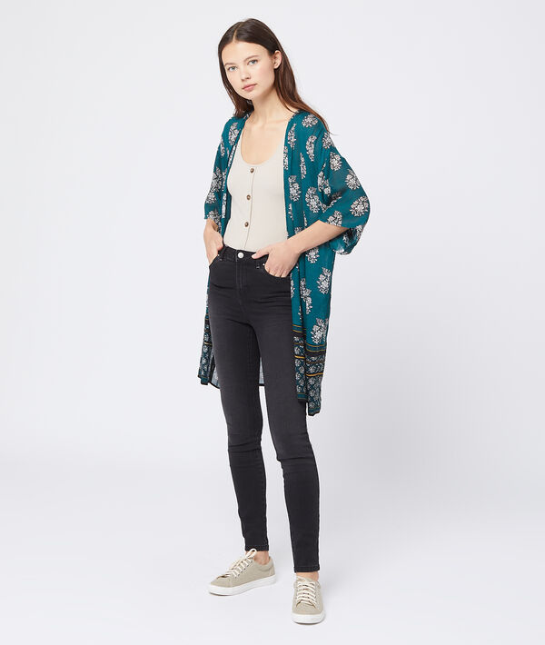 Kimono à motifs fleuris kaki clair.