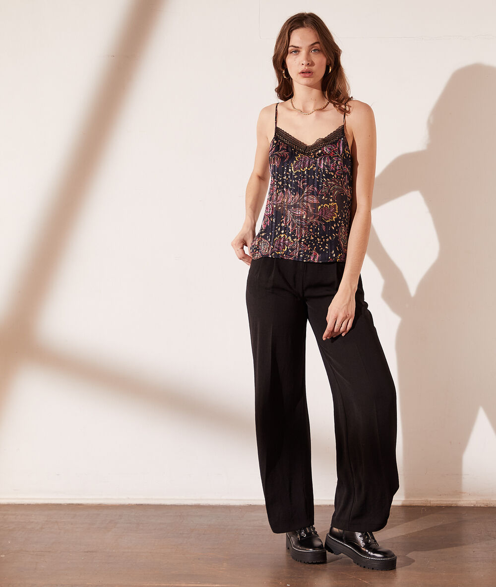 Caraco imprimé fleuri 2 en 1 - brassière intégrée noir.